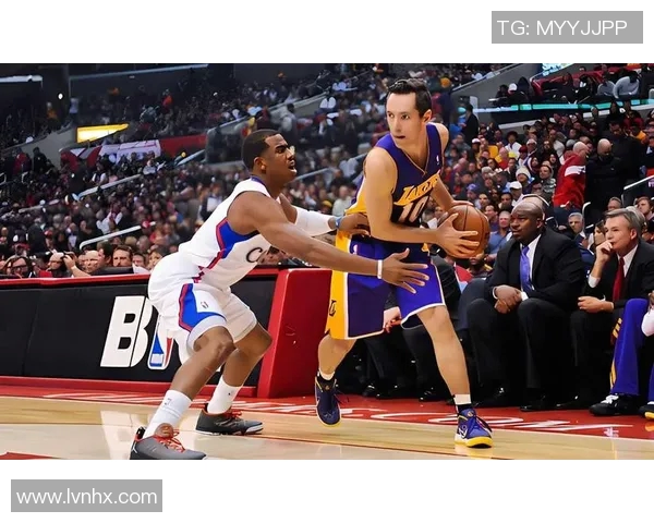 克里斯保罗：篮球场上的智慧指挥官与传奇领袖之路